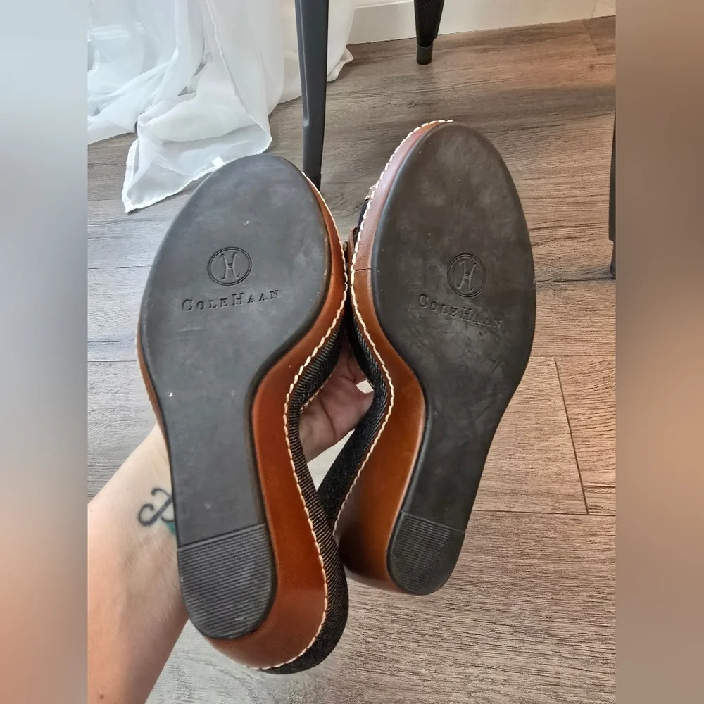 Cole Haan Leather Denim Metal Detail Wedges Ladies Size 7.5